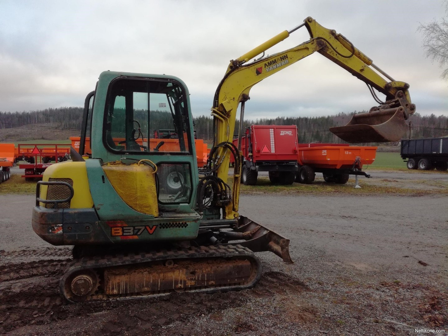 Yanmar B37V Excavators 1999 Nettikone