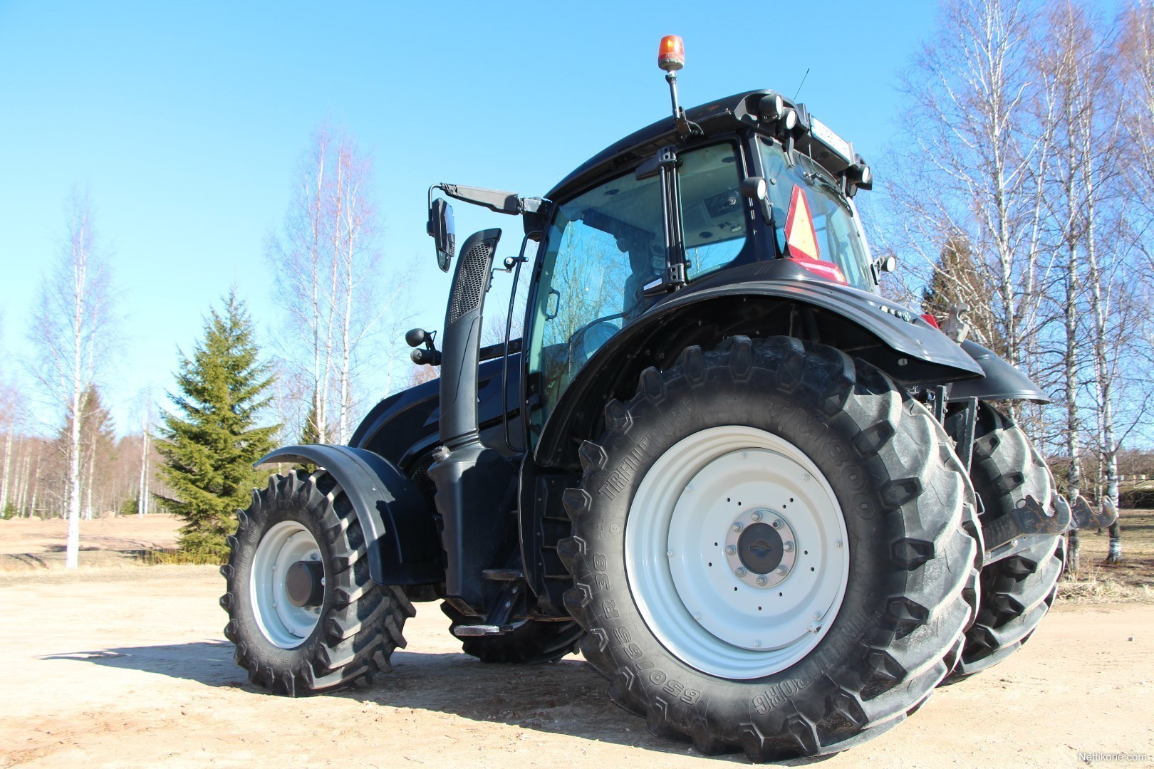 Valtra T174 VERSU Tractors 2015 Nettikone