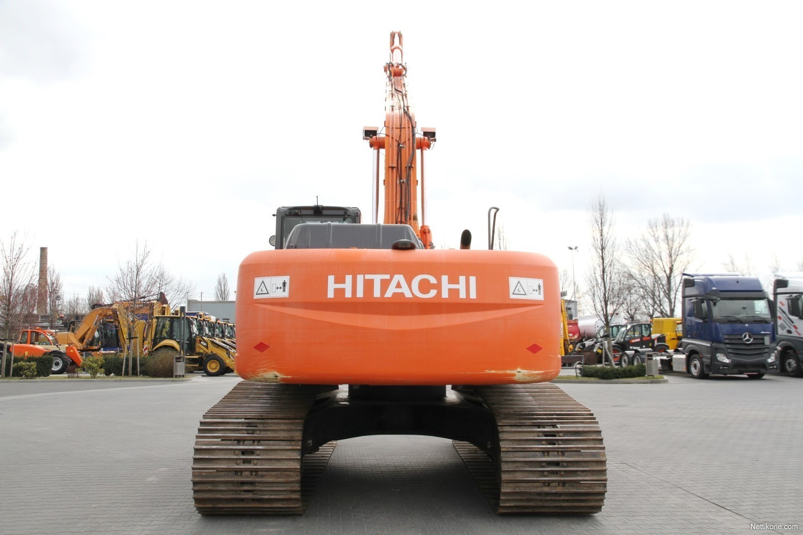 Hitachi T Long Reach Crawler Excavator Zx Lc Excavators