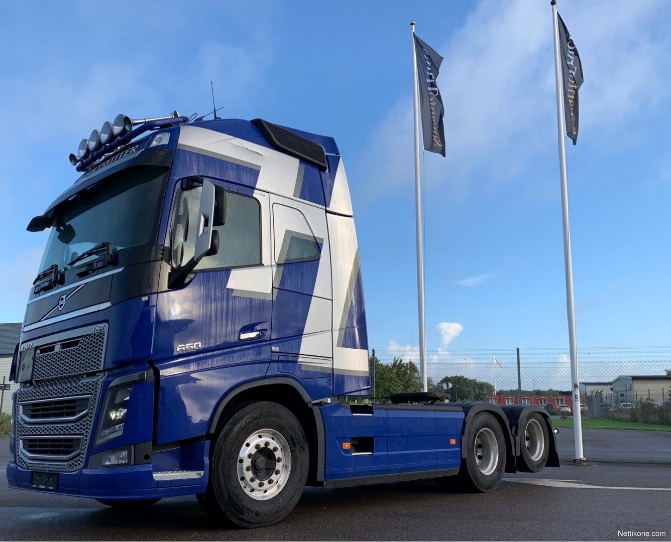 Volvo FH650 6x2 Euro 6 vetopöytäautot 2015 Nettikone