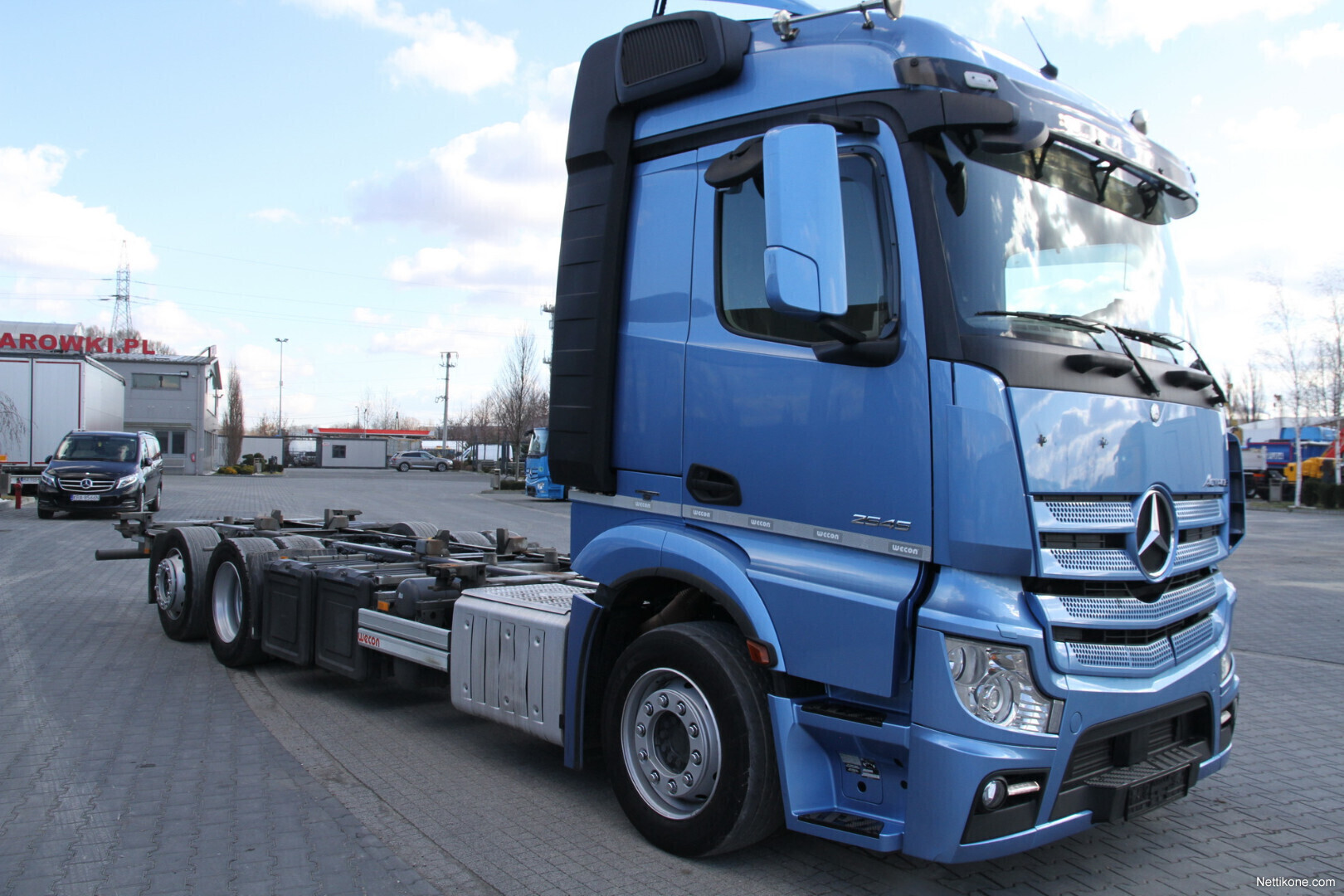 Mercedes Benz Actros E X Bdf Low Deck Mega Trucks