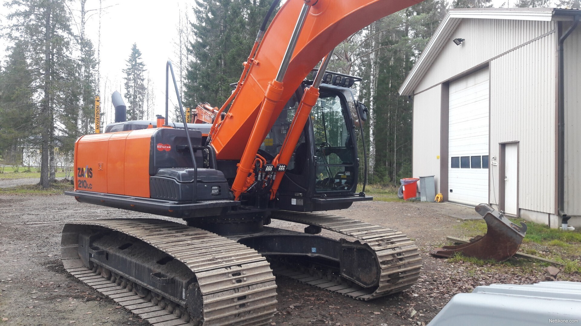 Hitachi ZX 210 LC 5 Excavators 2016 Nettikone