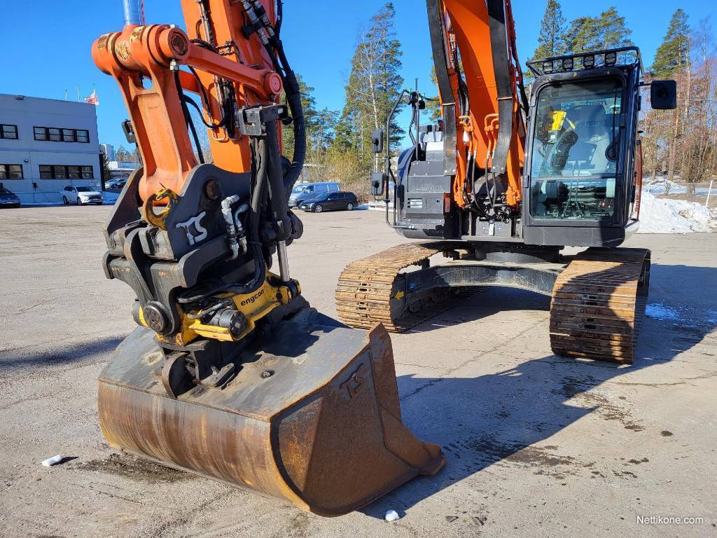 Hitachi ZX225USRLC 6 Excavators 2018 Nettikone