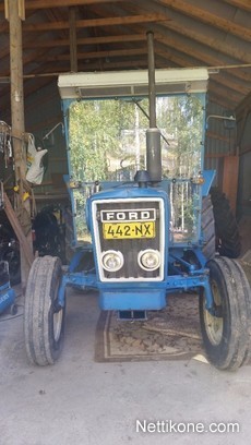 Myydään ford 4610