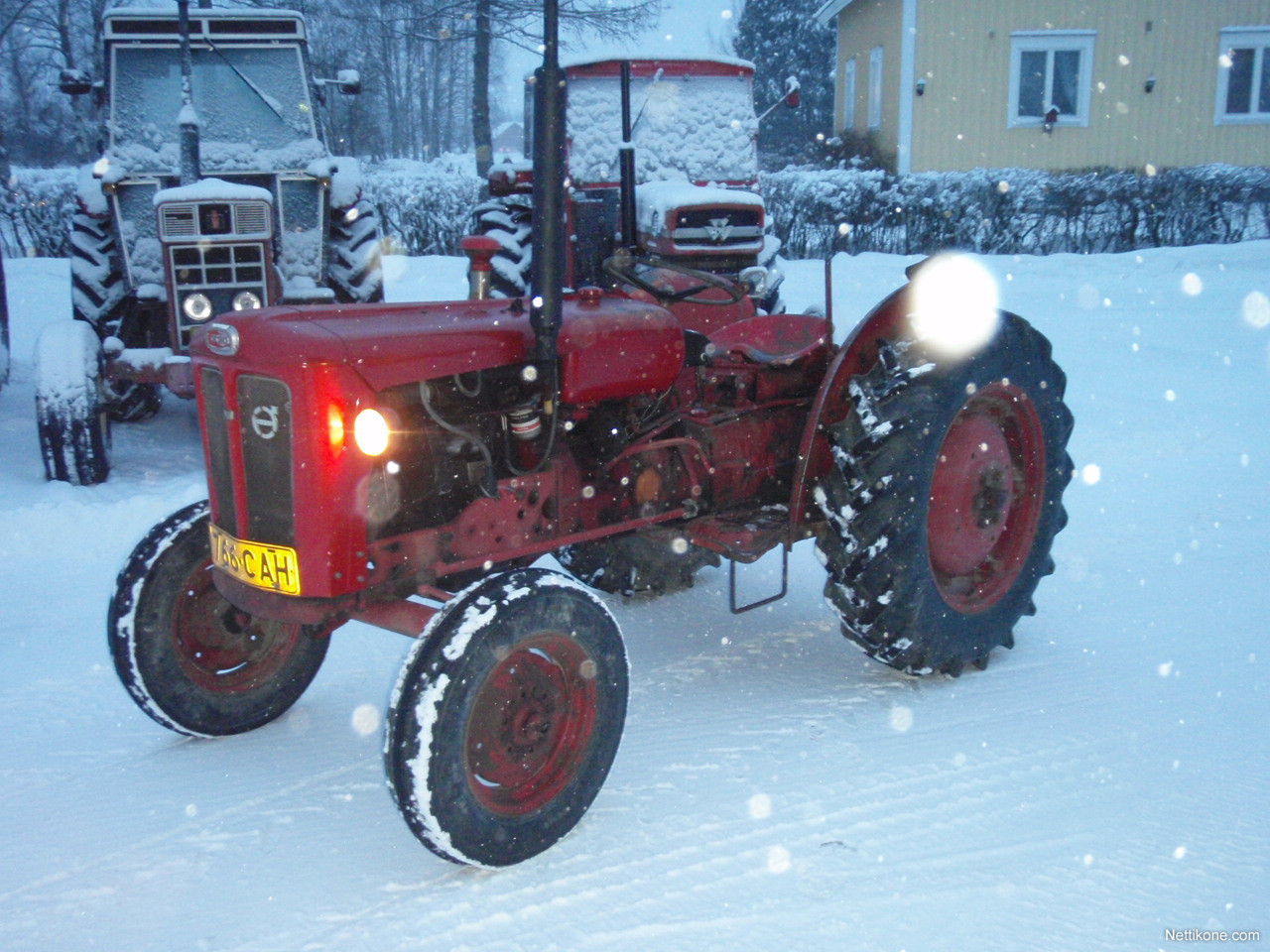 Veteraani traktorit