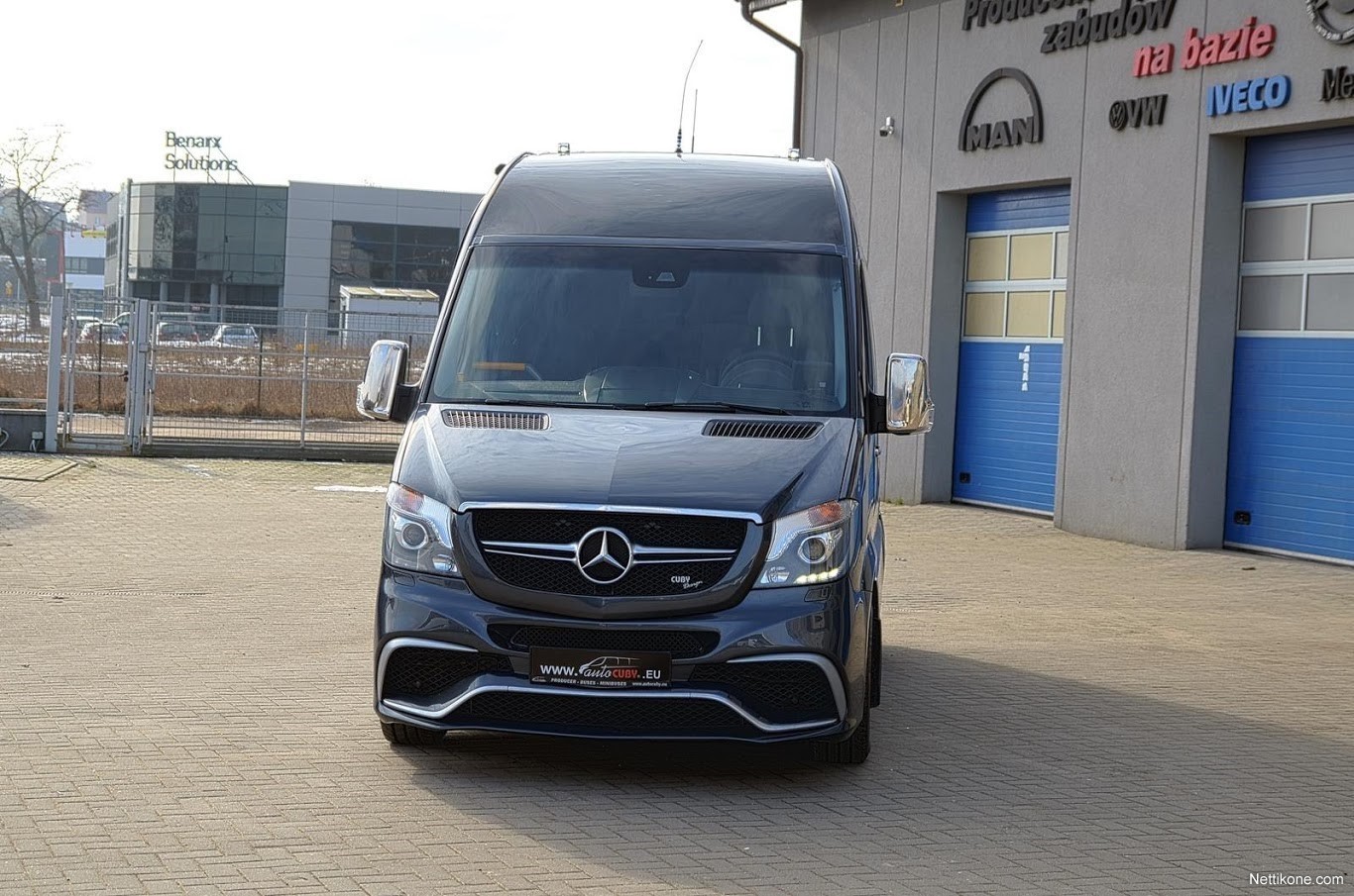 Mercedes Sprinter 319