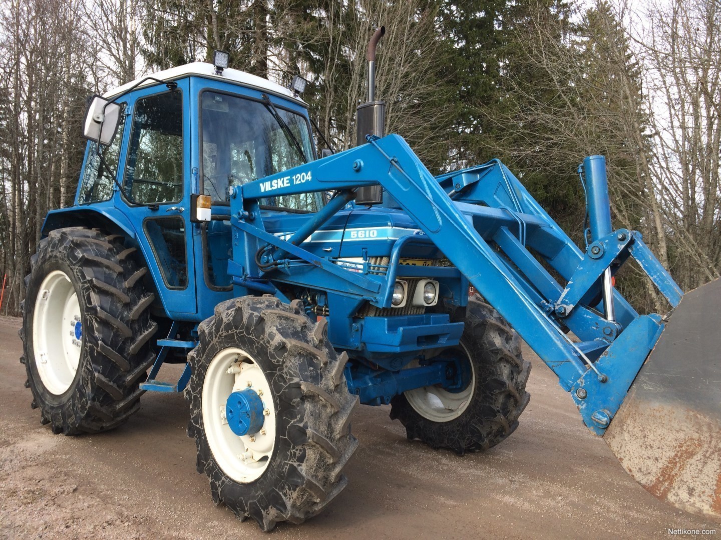 ford-5610-4-tractors-1983-nettikone