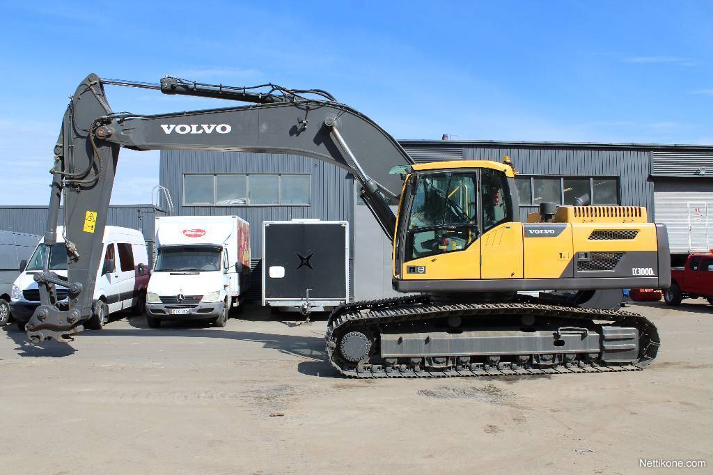 Volvo ec300 dl