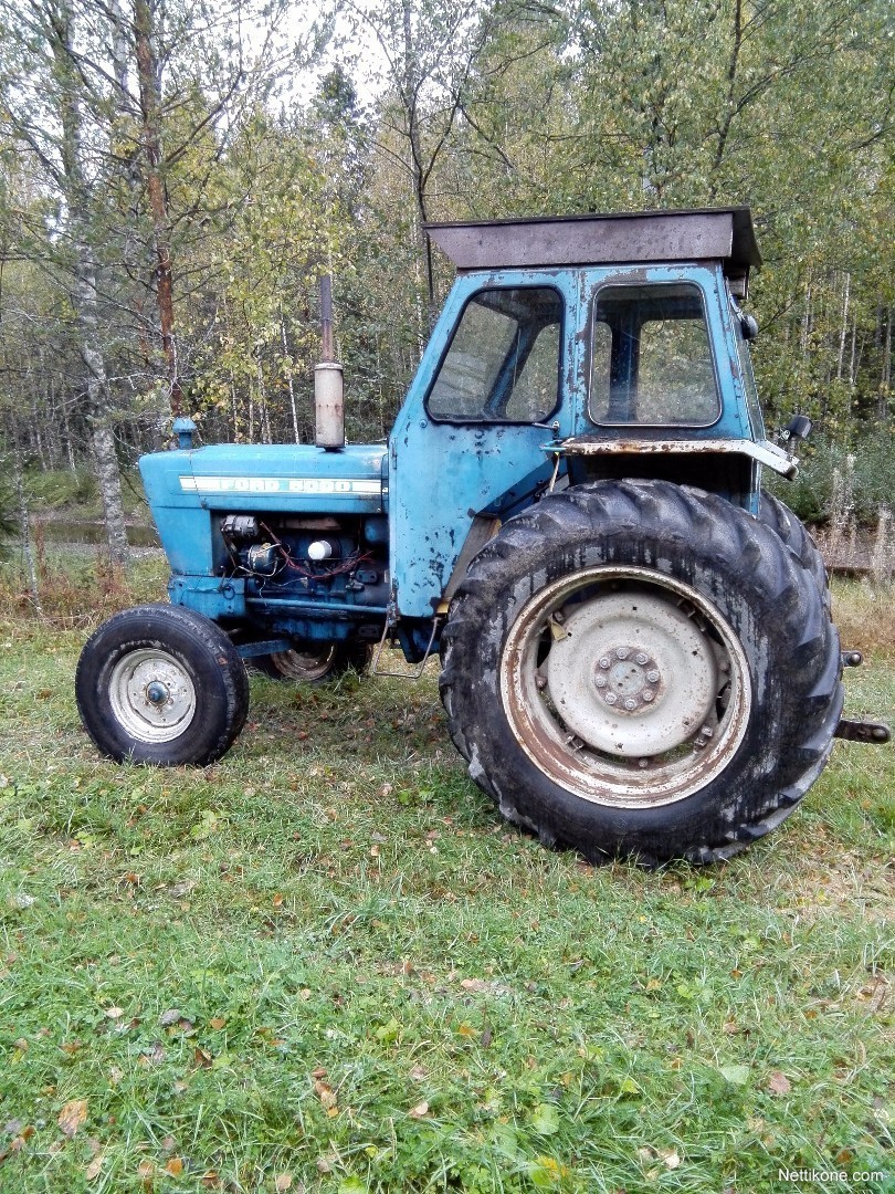 Myydään ford 5000