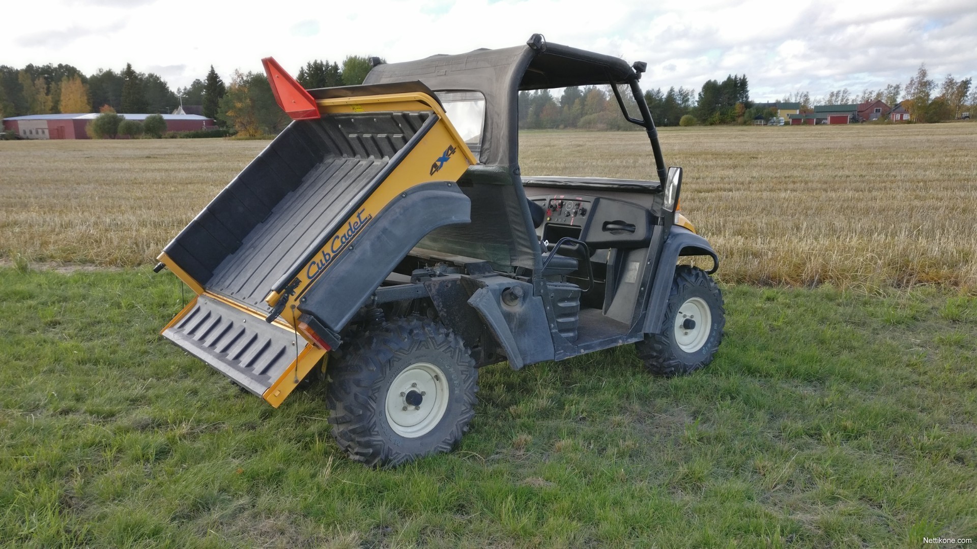 Cub Cadet Utv Volunteer 4x4 Traktorit, 2011 - Nettikone