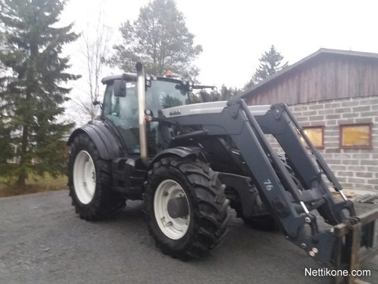 Valtra a93 hinta