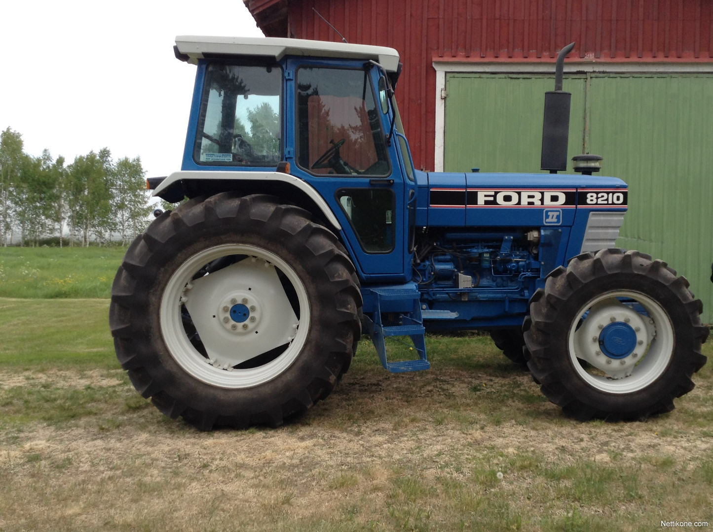 Ford 8210 Tractor Service Manual