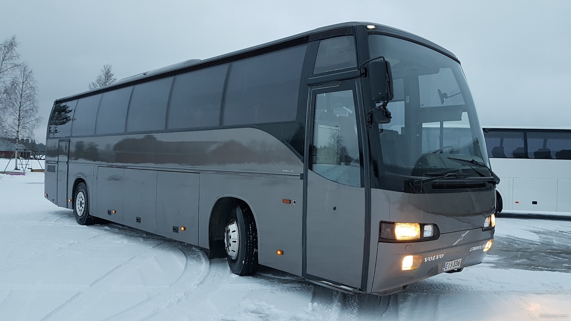 Автобус volvo b12