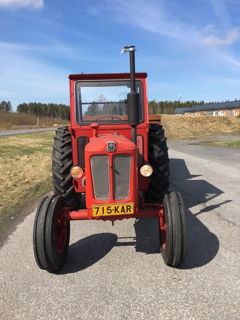 Volvo Buster 400 Traktorit - Nettikone