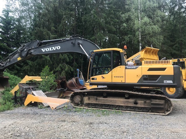 Volvo ec300 dl