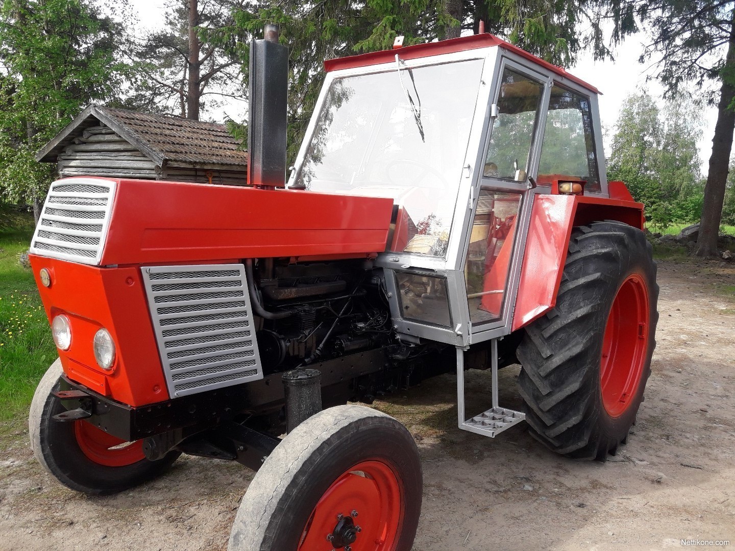 Zetor 8011 Crystal traktorit, 1976 - Nettikone