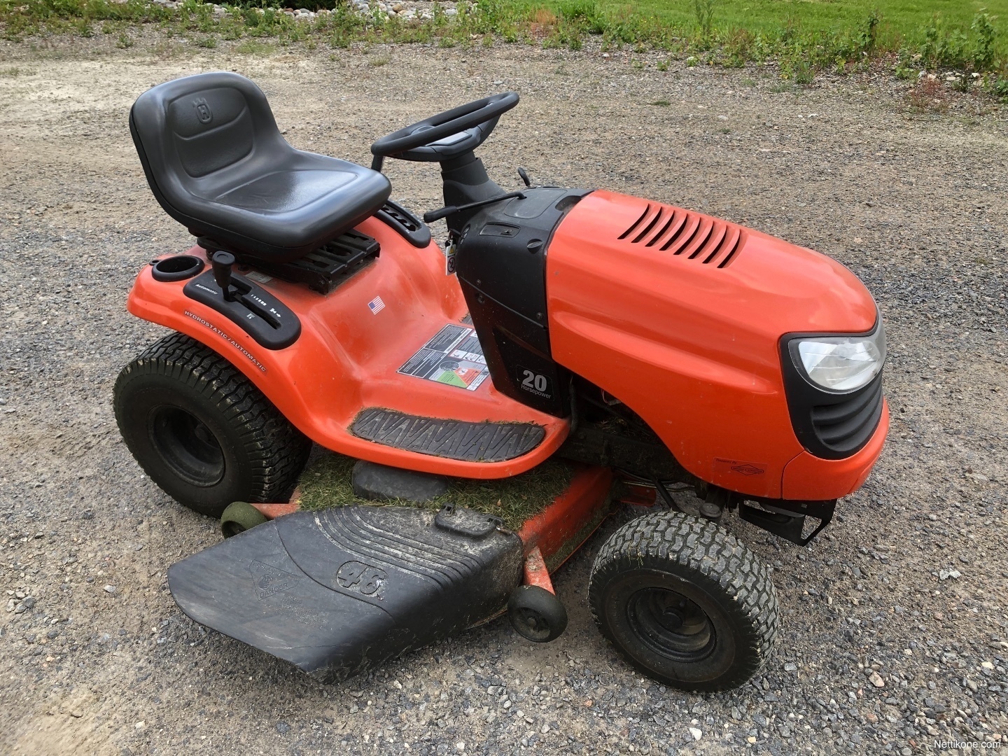 Craftsman (Husqvarna) B&S 20hv moottori,hydrostaatti, leikkuuleveys