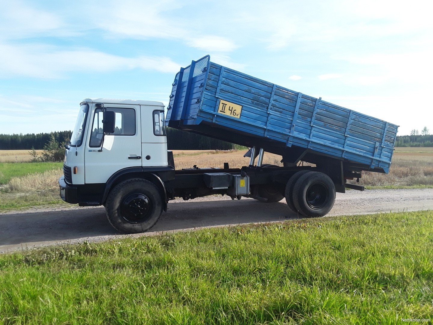 Bedford Tl trucks, 1981 - Nettikone