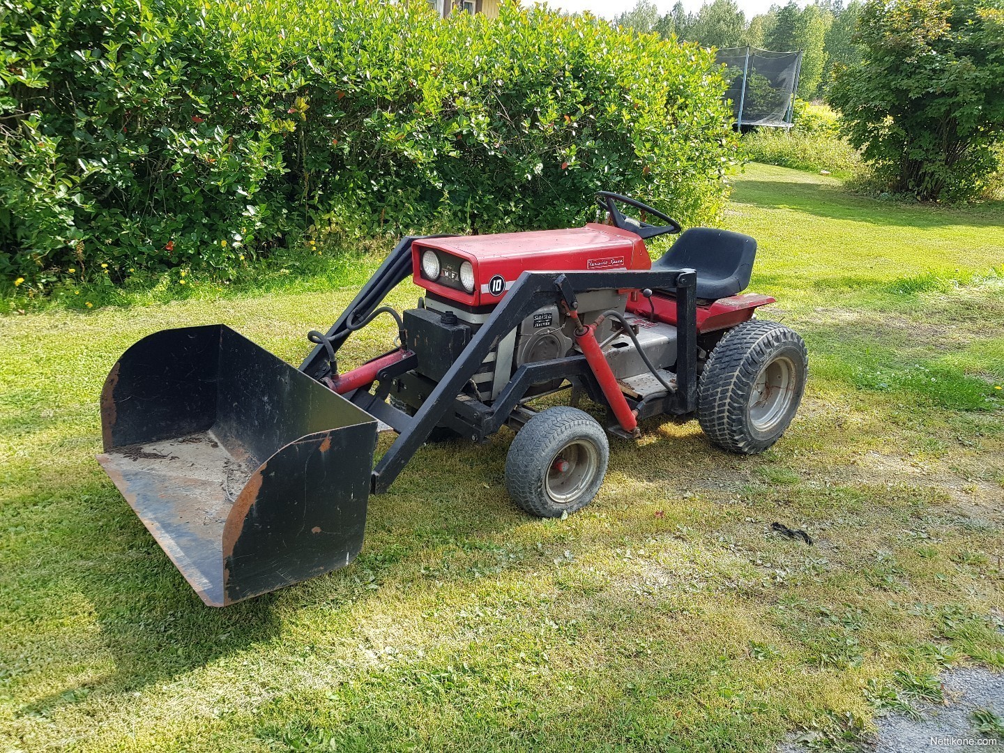 Massey Ferguson 10 traktorit, 1974 Nettikone