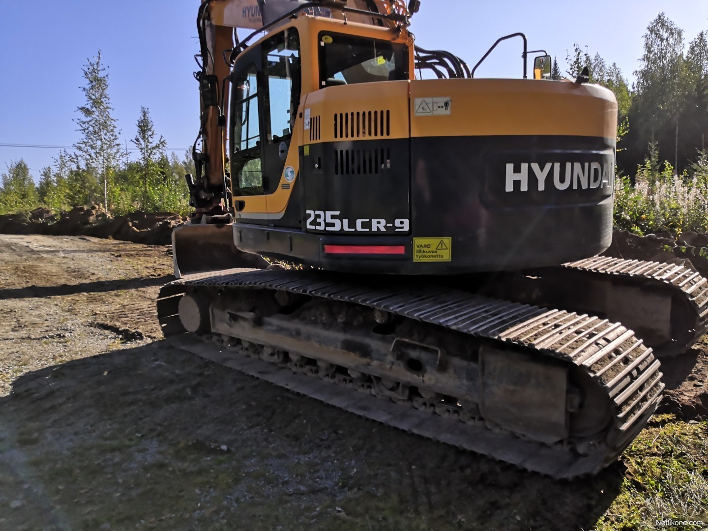 Hyundai r235lcr 9