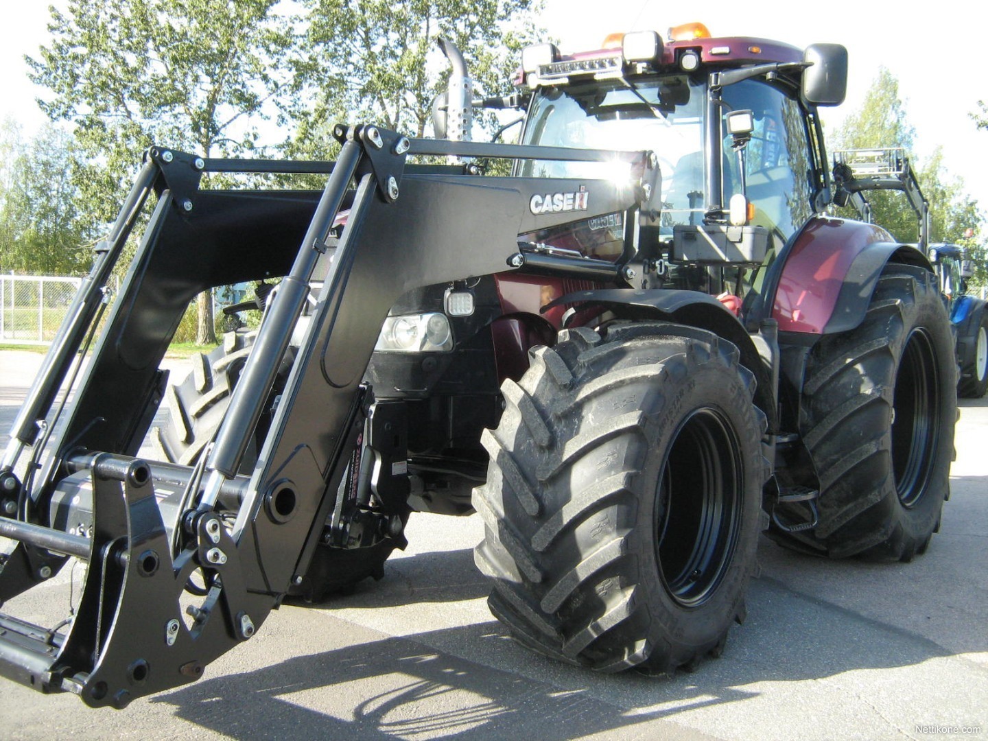 case puma 200 multicontroller