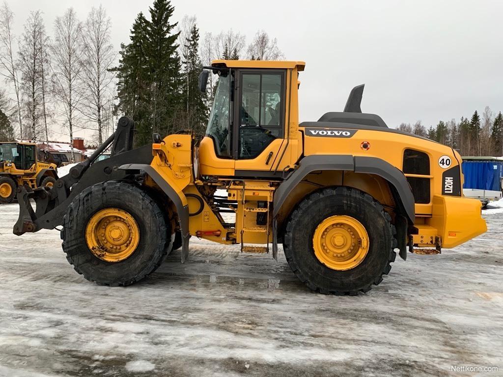 Volvo l 120