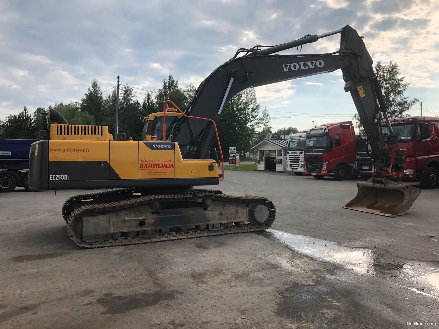 Volvo ec 250 dl