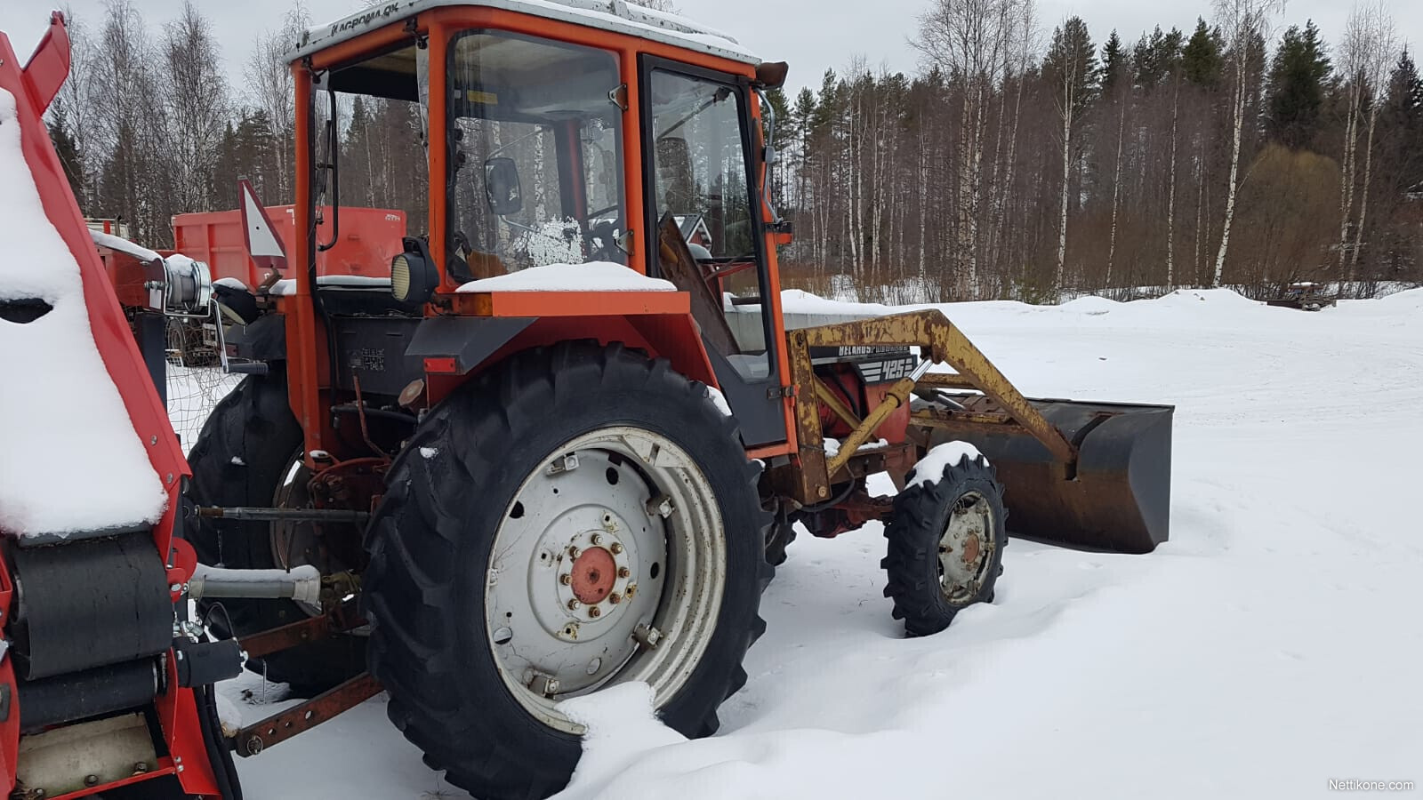 Belarus 425 progress traktorit, 1984 - Nettikone