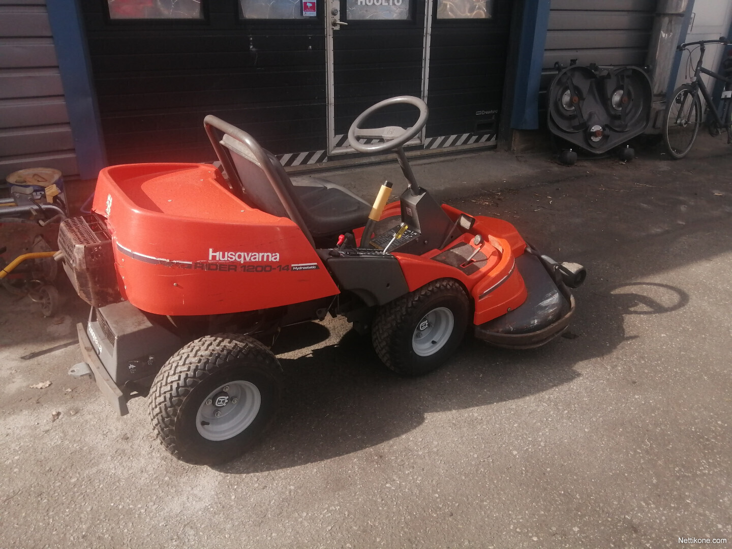Husqvarna Rider 120014 ruohonleikkurit, 1995 Nettikone