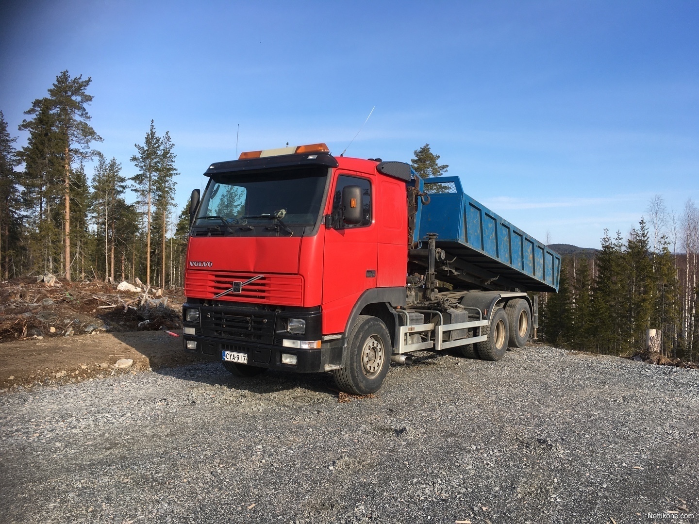 Крыло volvo fh12