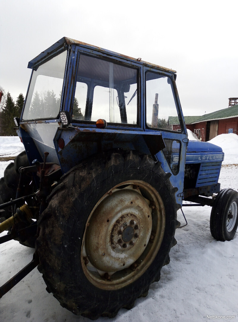 leyland 344 tractor weight