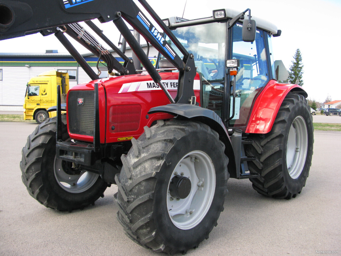 massey-ferguson-5465-ja-isme-180b-traktorit-2004-nettikone