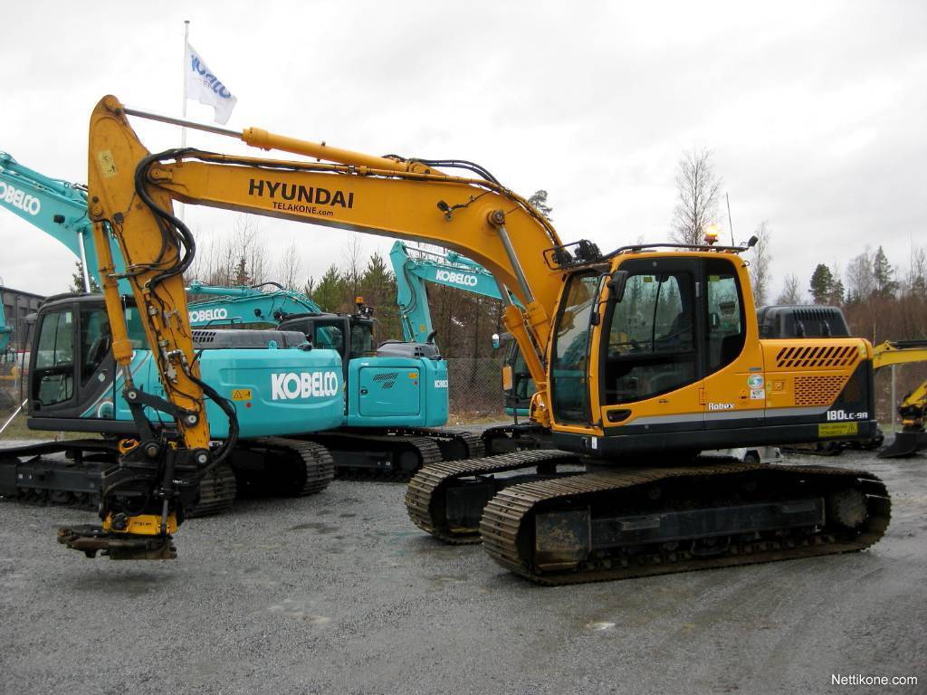 Hyundai r180 9s