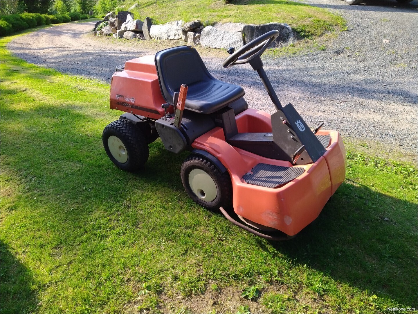 Husqvarna Rider 85012 mowers Nettikone