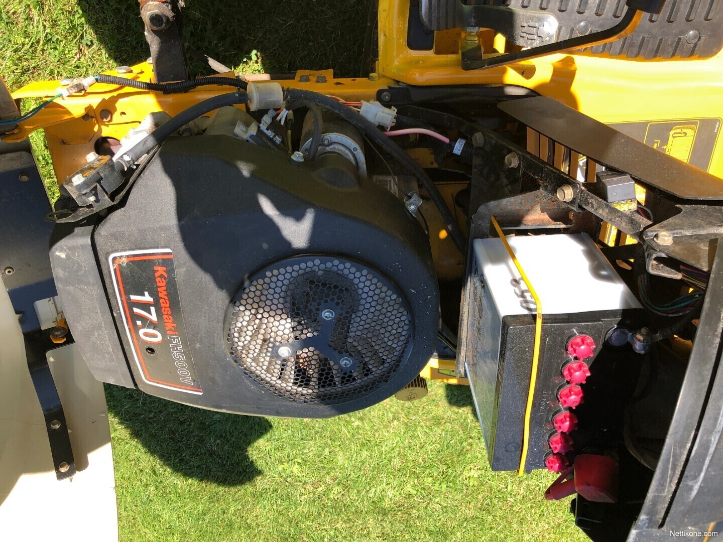 Cub Cadet Series 1500 ruohonleikkurit Nettikone