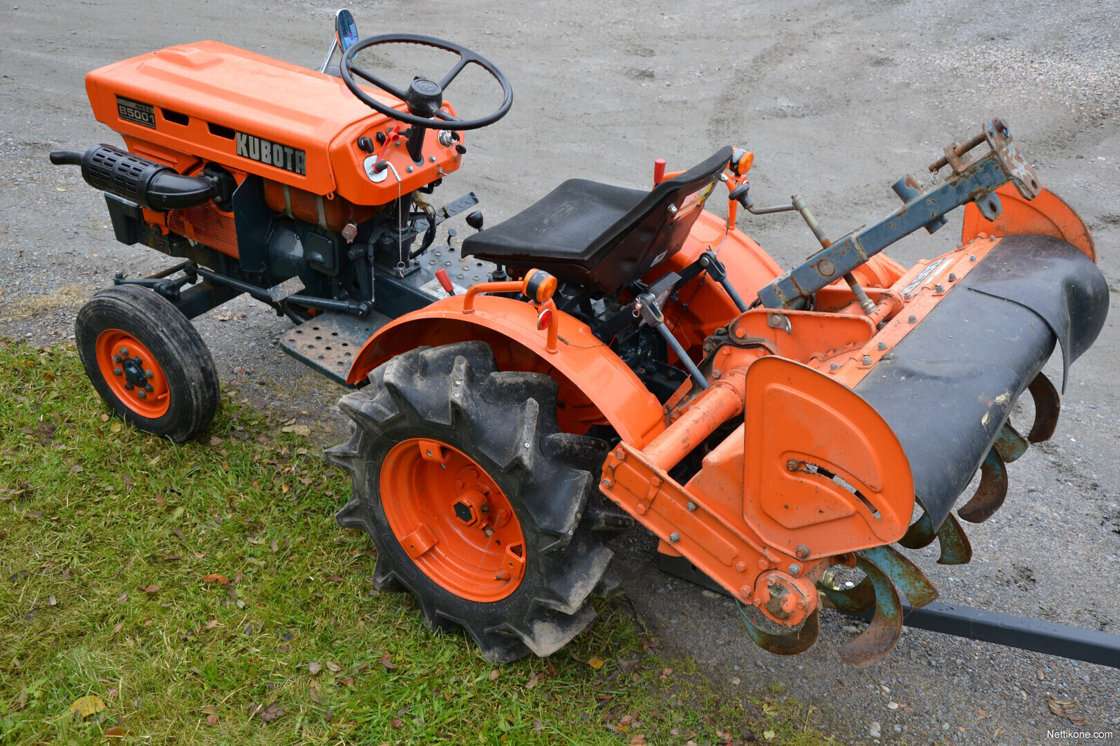 B2501 kubota