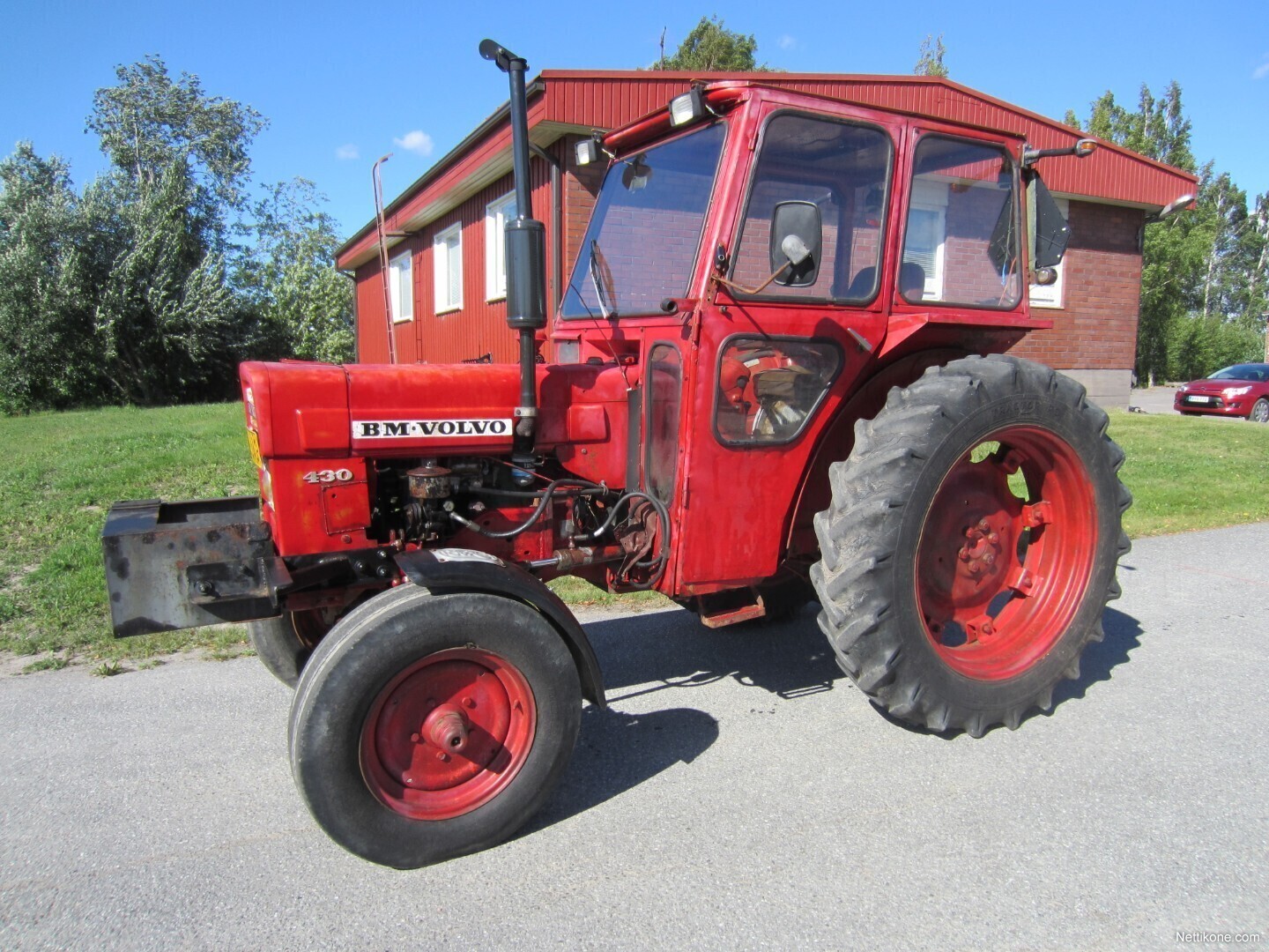 Volvo BM T 430 Traktorit, 1970 - Nettikone