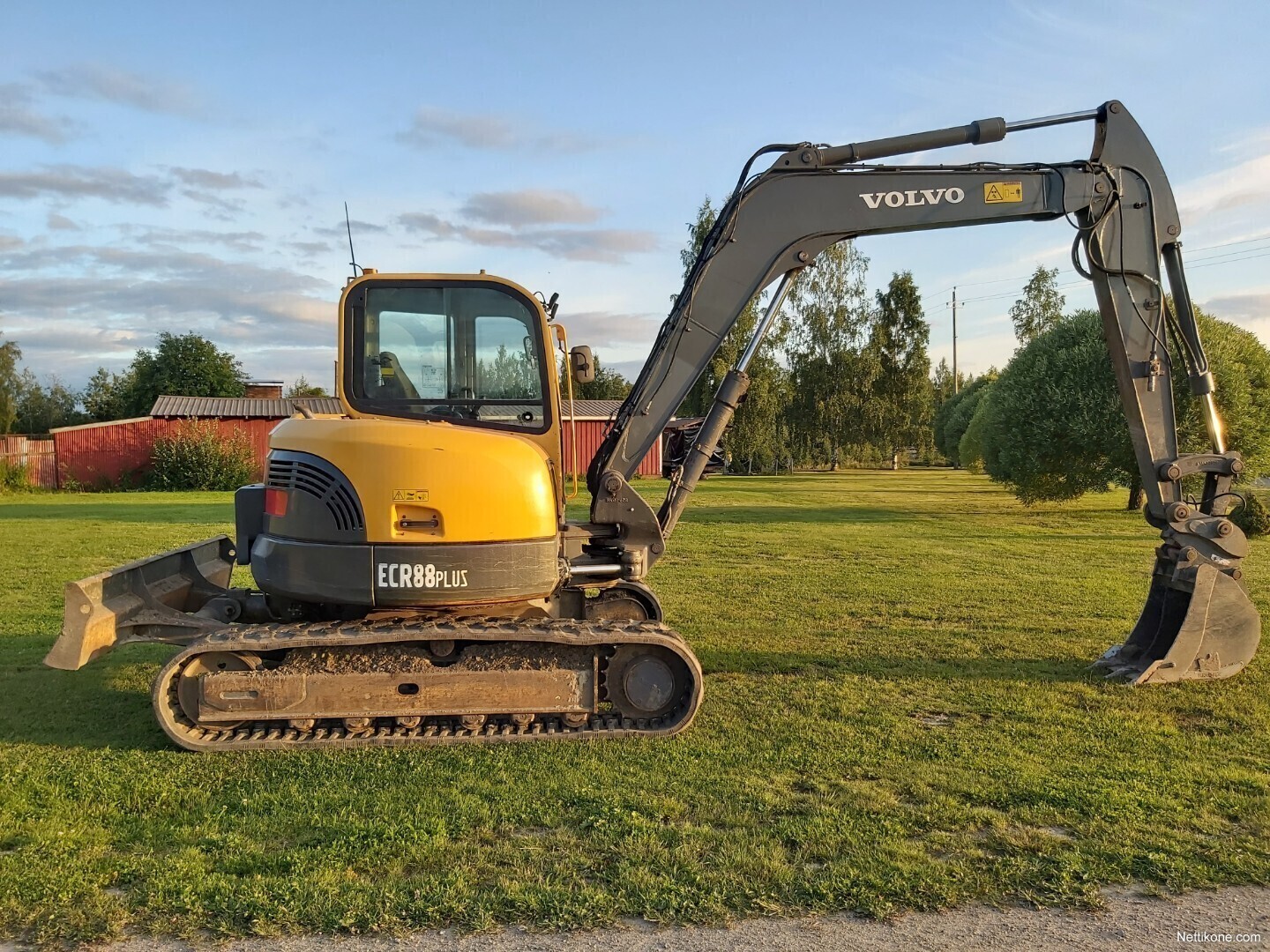 Volvo ecr88 plus