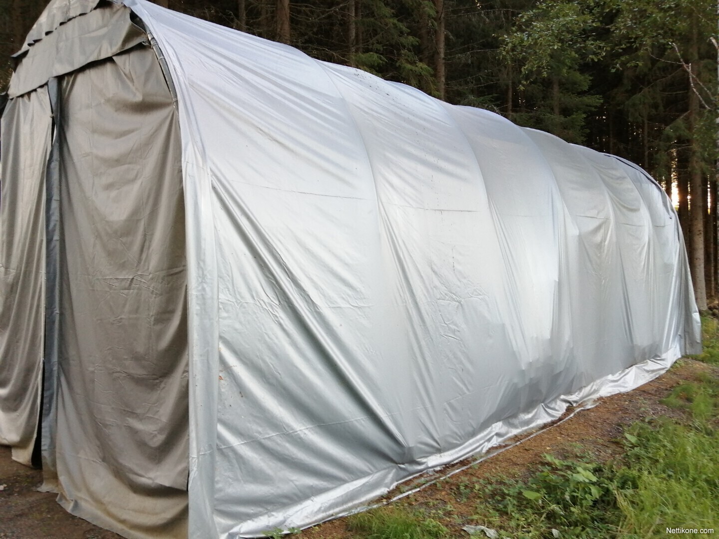 Myydään Juhlateltta 5m x 8m, Kuopio, Pohjois Savo Myydään Juhlateltta 5m x 8m, Kuopio, Pohjois Savo