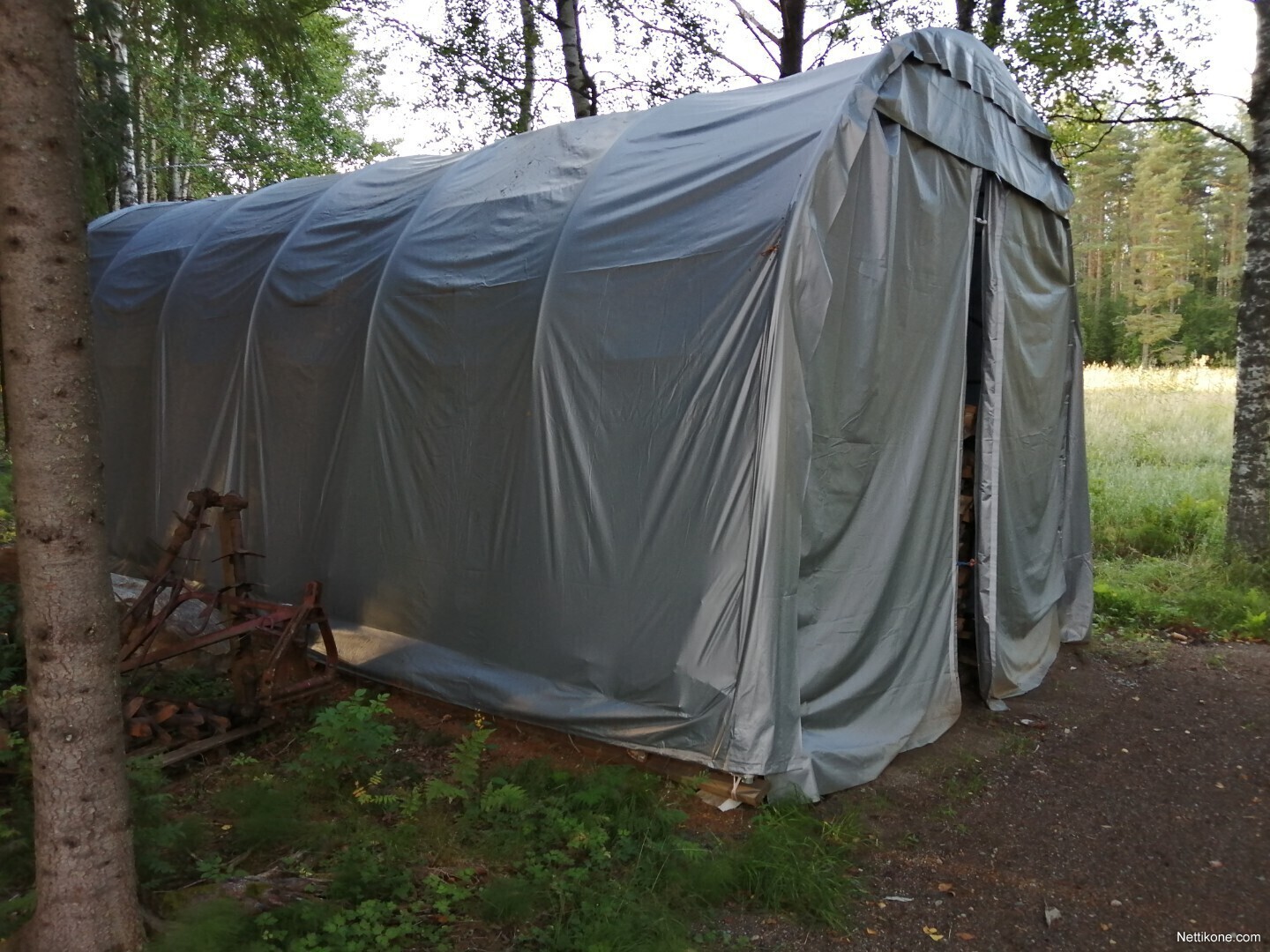 Myydään Juhlateltta 5m x 8m, Kuopio, Pohjois Savo Myydään Juhlateltta 5m x 8m, Kuopio, Pohjois Savo