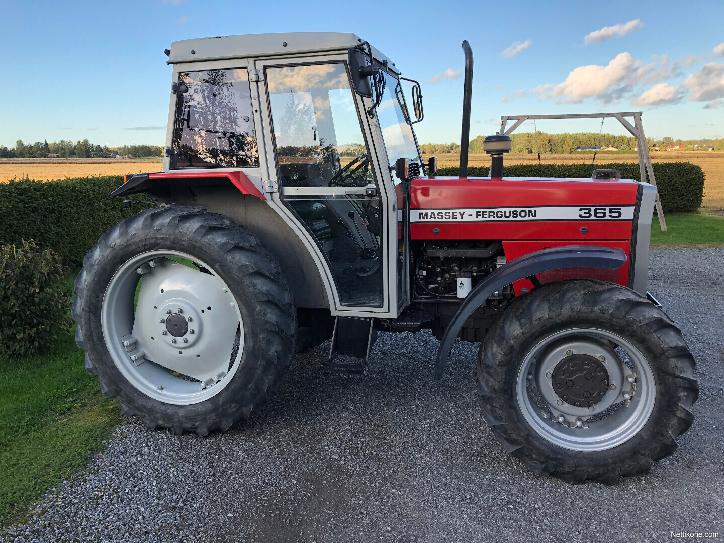 Massey Ferguson 365 Traktorit 1988 Nettikone