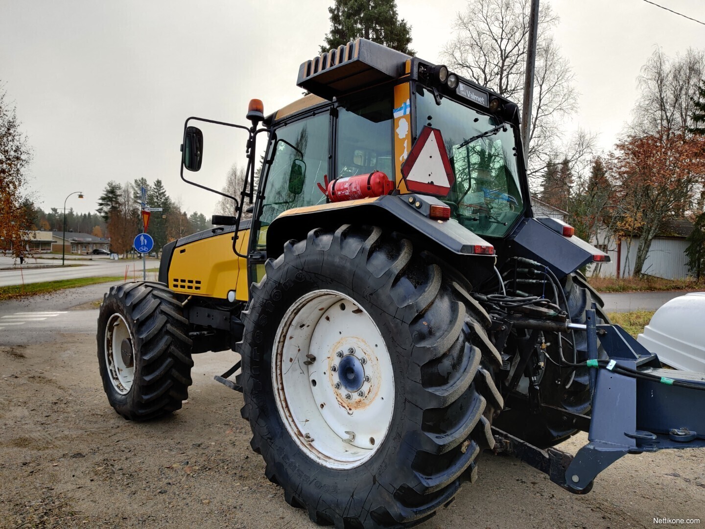 valmet-8550-traktorit-nettikone