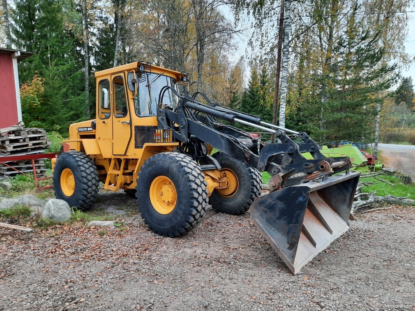 volvo-bm-4200-kuormaajat-nettikone