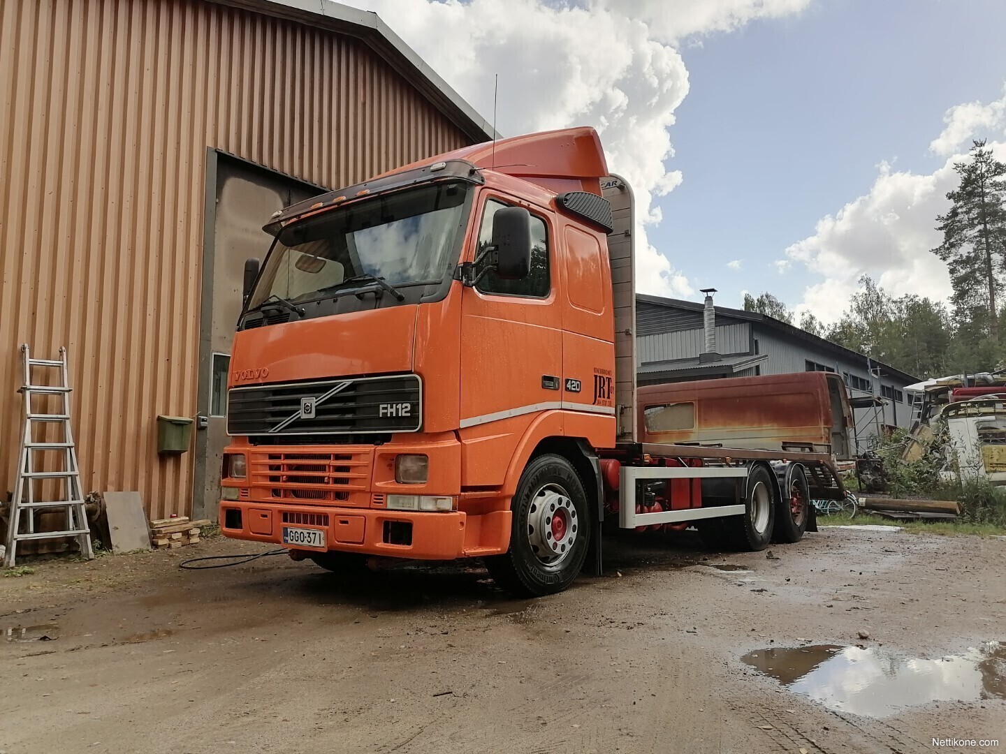 Зеркало правое volvo fh12