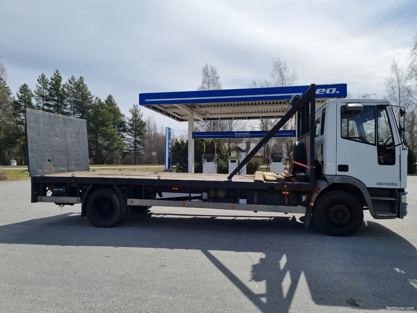Iveco Ml120 vehicle transportation - Nettikone