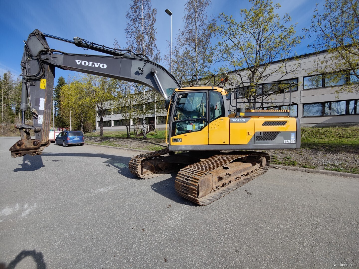 Volvo ec250dl фото