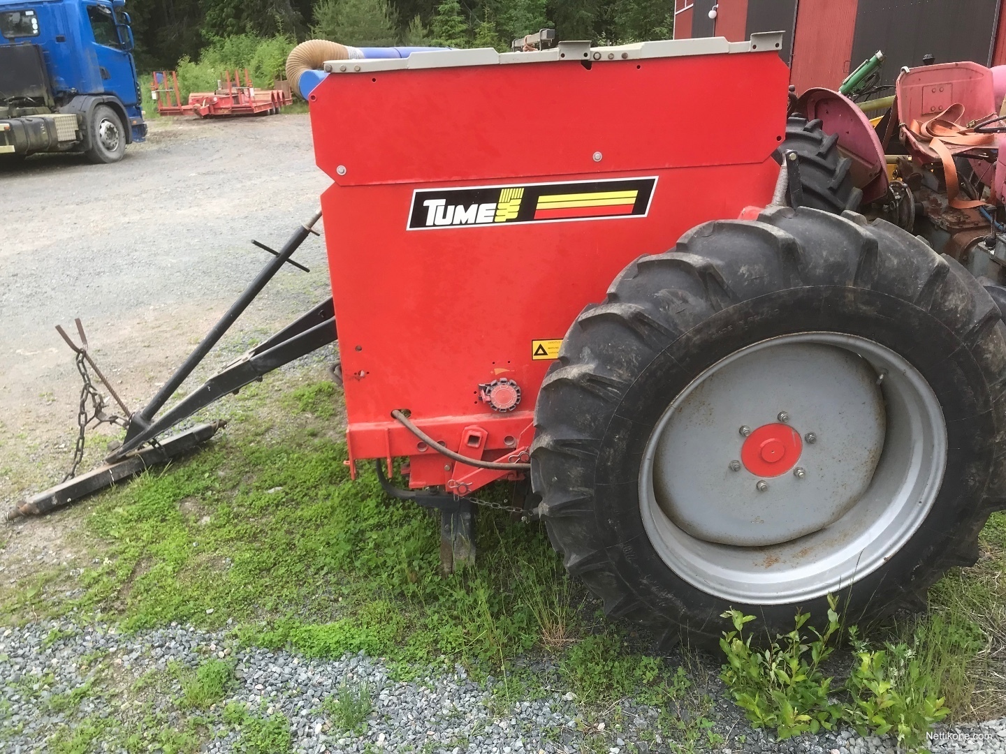 Tume Hkl 2500 MYYTY sowing and planting machines - Nettikone