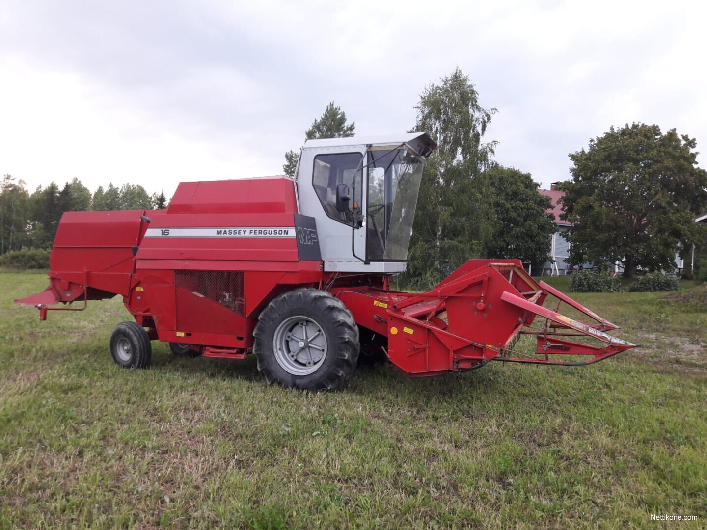 Massey Ferguson 16 H Leikkuupuimurit 19 Nettikone