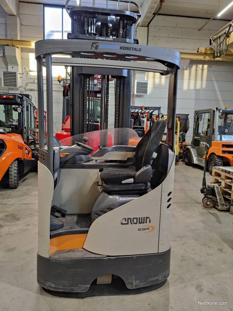 Crown ESR 5240-14-OPT2 forklift trucks, 2016 - Nettikone