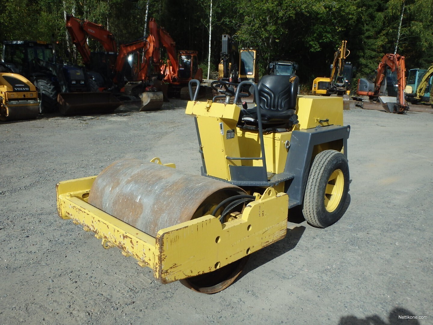 bomag-bw-122-d-hg-compaction-equipment-1995-nettikone